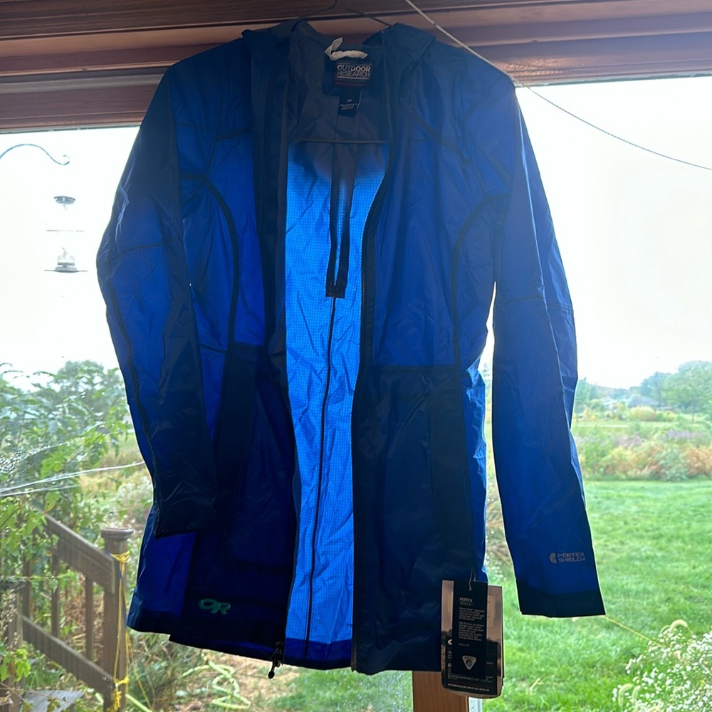 Outdoor research raincoat